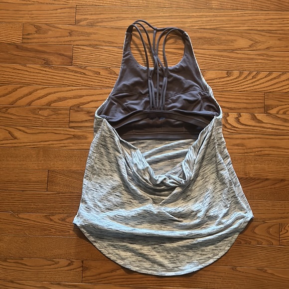 Lululemon Rare Raise the barre tank top size 6 - Picture 2 of 2